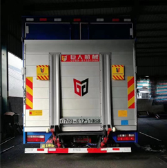 Truck tailboard